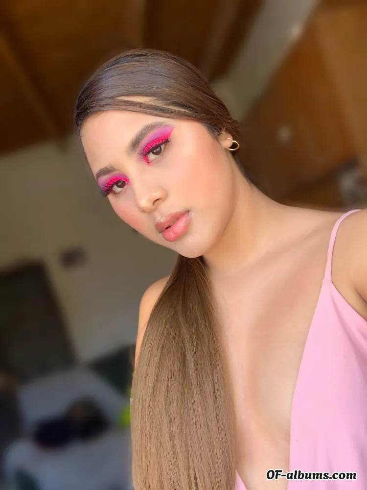 Image #1 of stephanievazquez777