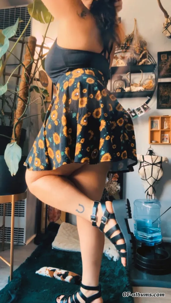Image #3 of svnflowerbabe