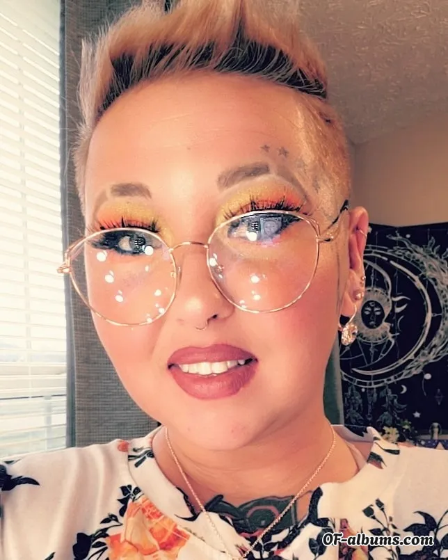 Image #1 of thatbadbitch420