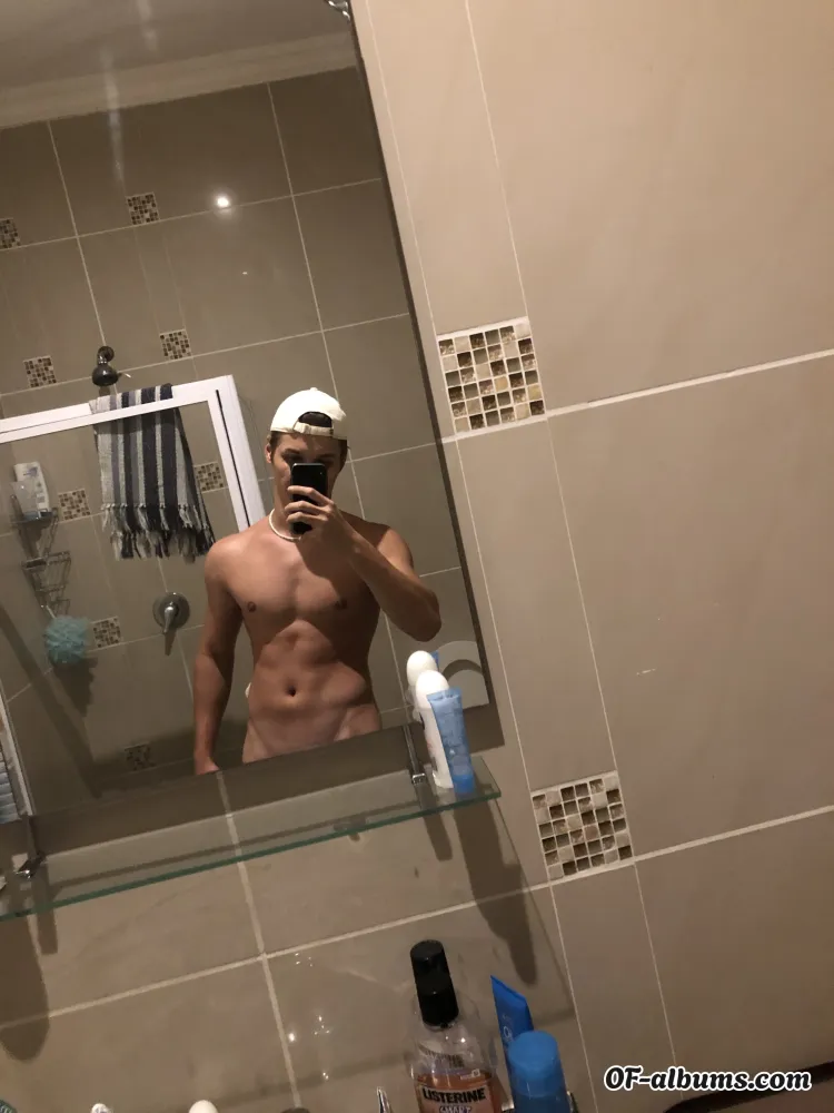 Image #2 of thatboyliamm