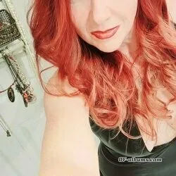 Image #1 of thatcrzredhead1