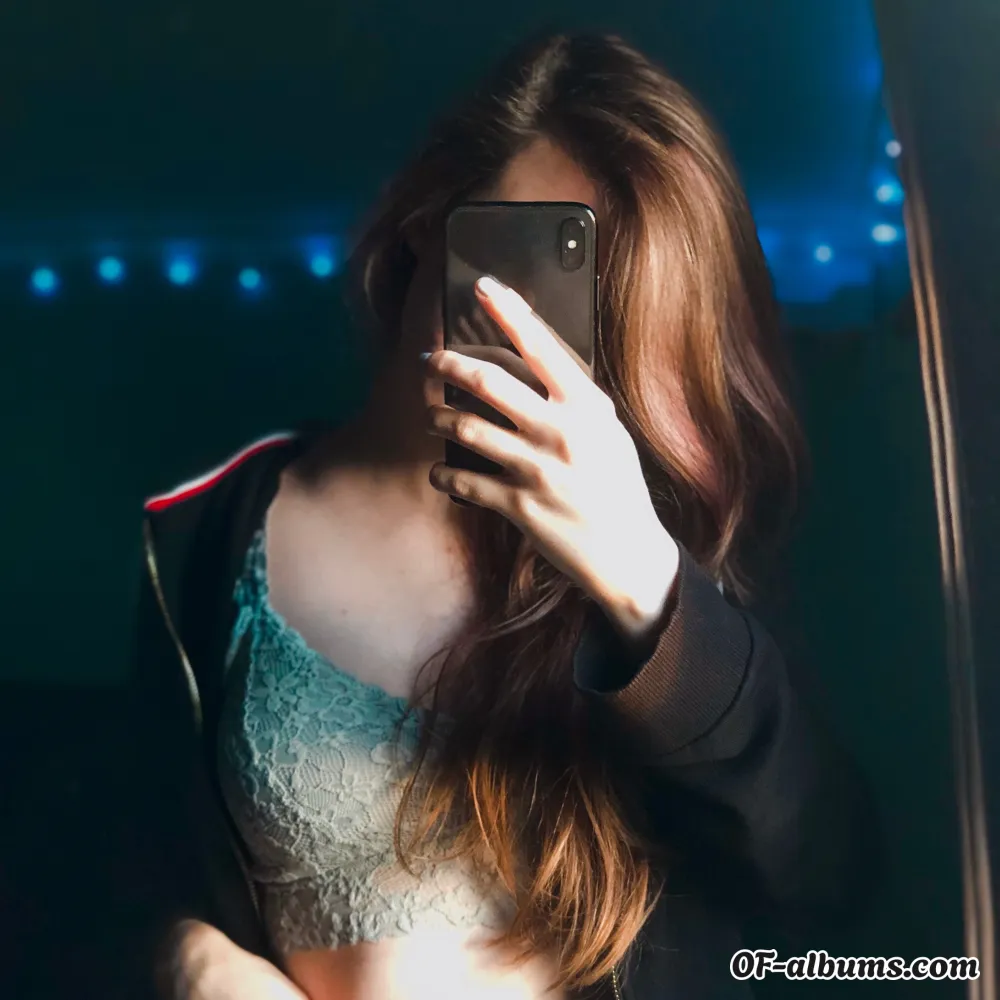 Image #6 of thatedgychick