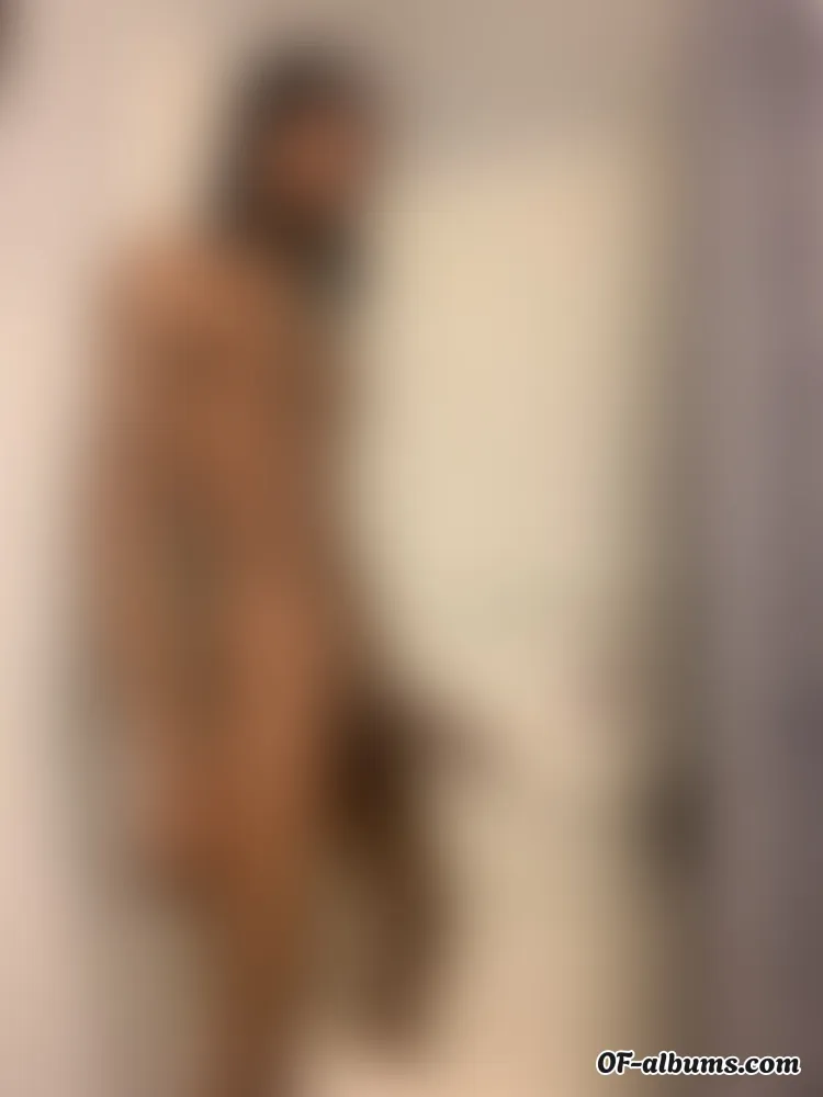 Image #2 of thatmanq