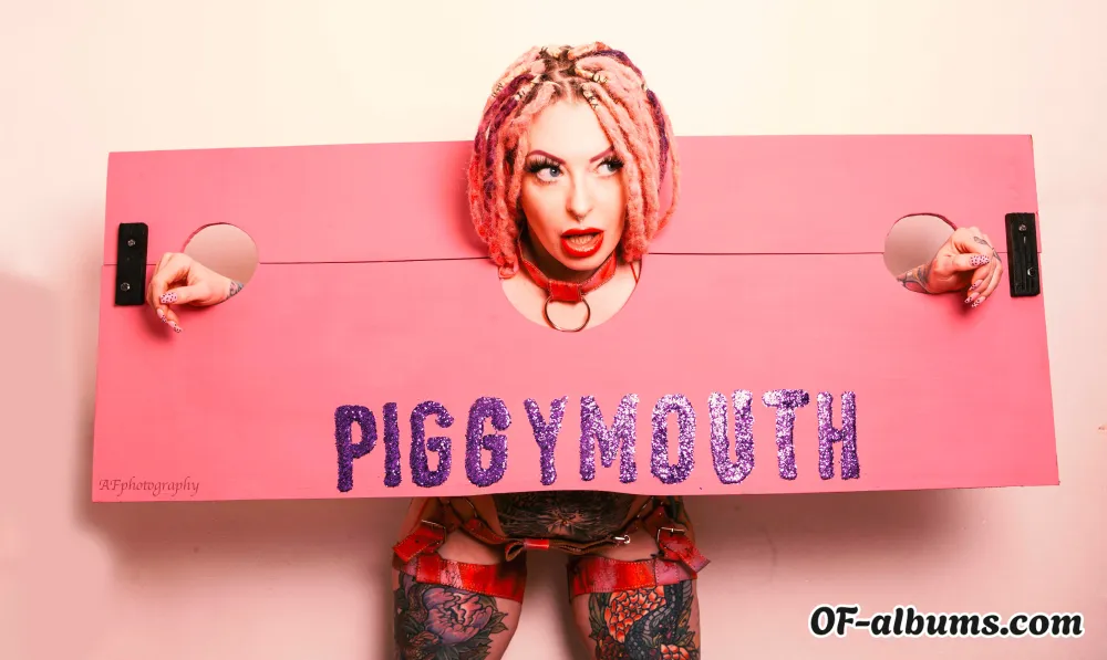 Image #2 of thatpiggymouth