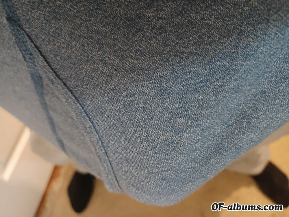 Image #1 of the3wh0res