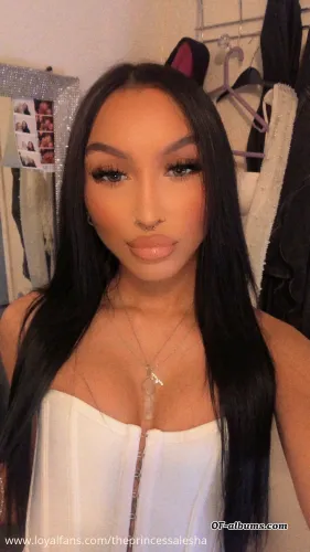 Image #3 of theprincessalesha