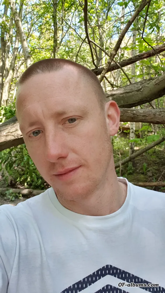 Image #1 of tomtompicsfree