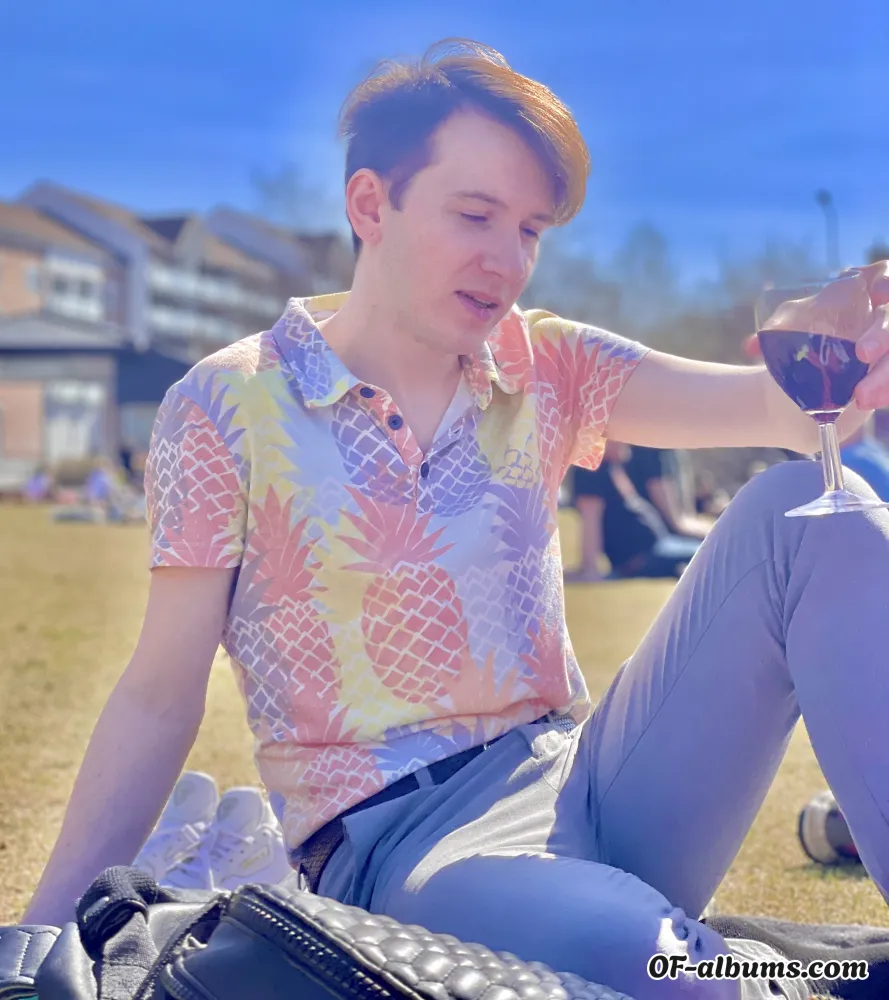 Image #2 of twinknorway