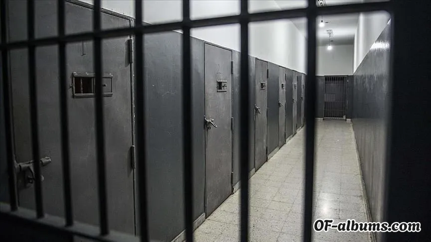 Image #1 of u112288606