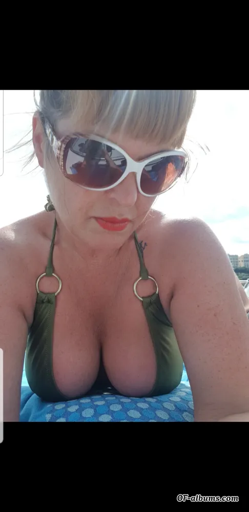 Image #1 of u152893780