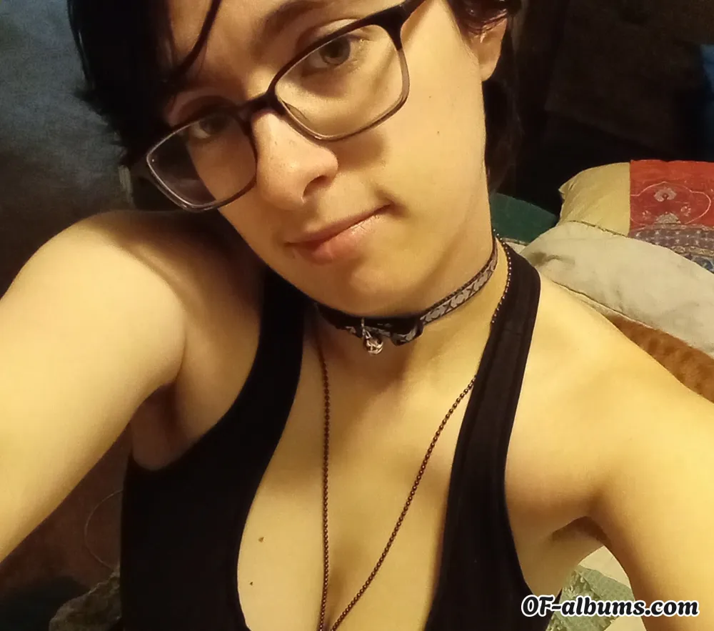 Image #1 of u215612562