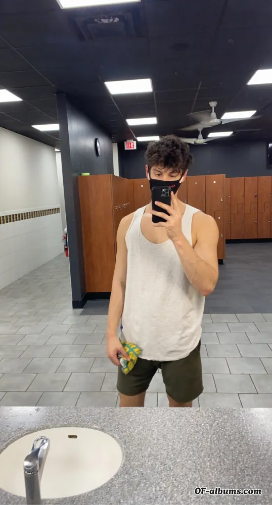 Image #1 of u221068343