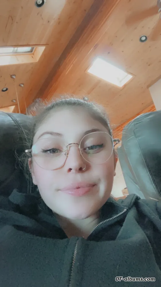 Image #1 of u232893473