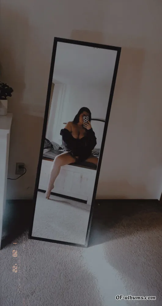 Image #1 of u293829342