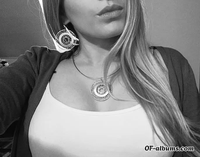 Image #1 of u302910153