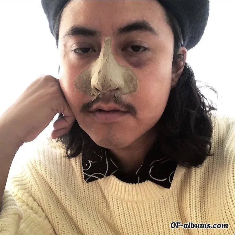 Image #1 of u33842083