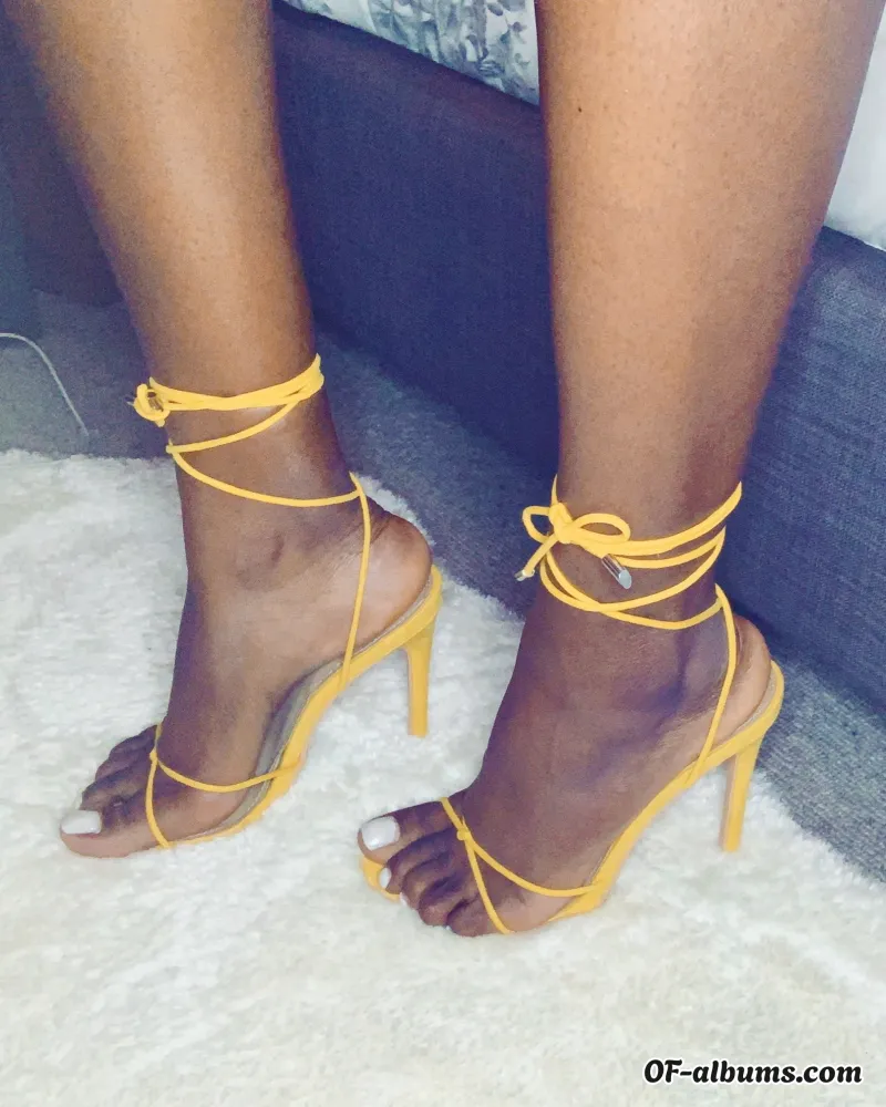 Image #1 of u63990017