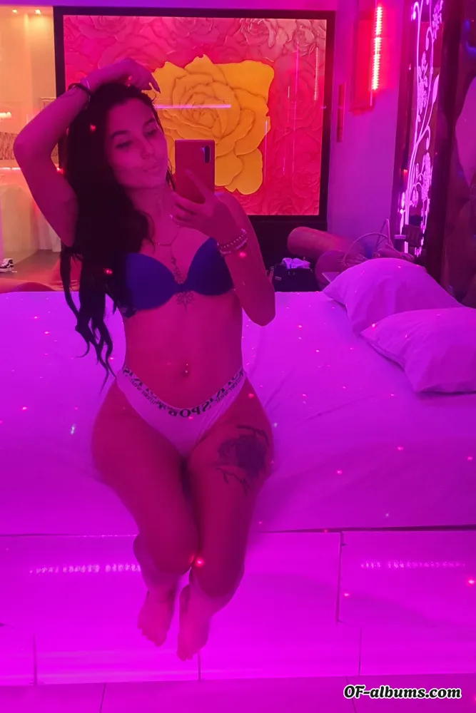 Image #1 of ur_little_witch