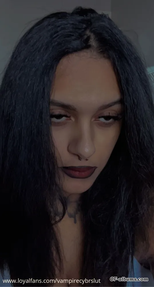 Image #1 of vampirecybrslut
