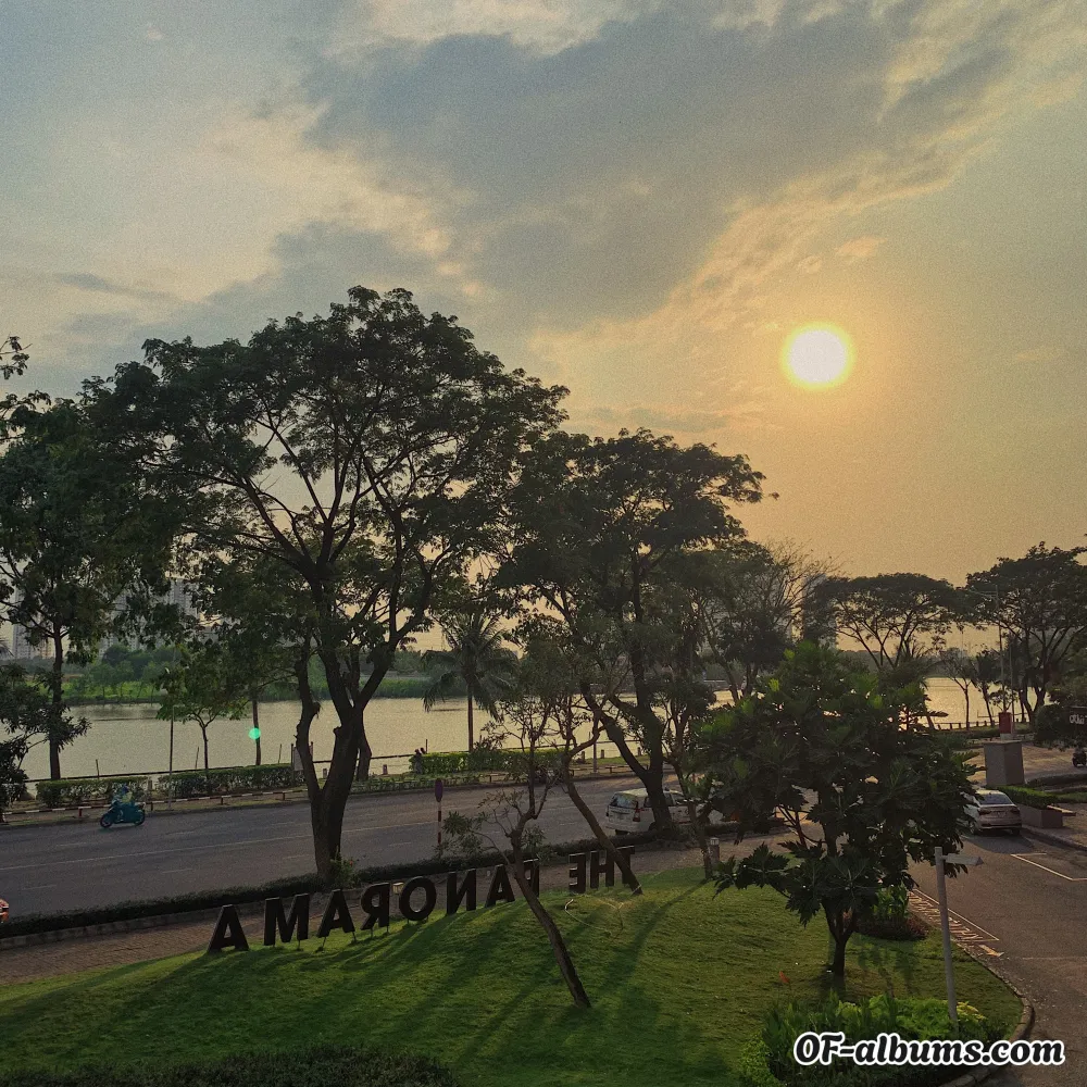 Image #2 of vanessatr