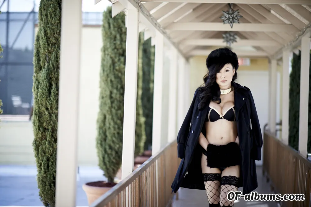 Image #2 of venus_lux