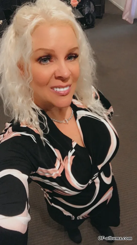 Image #1 of veronicavaughn