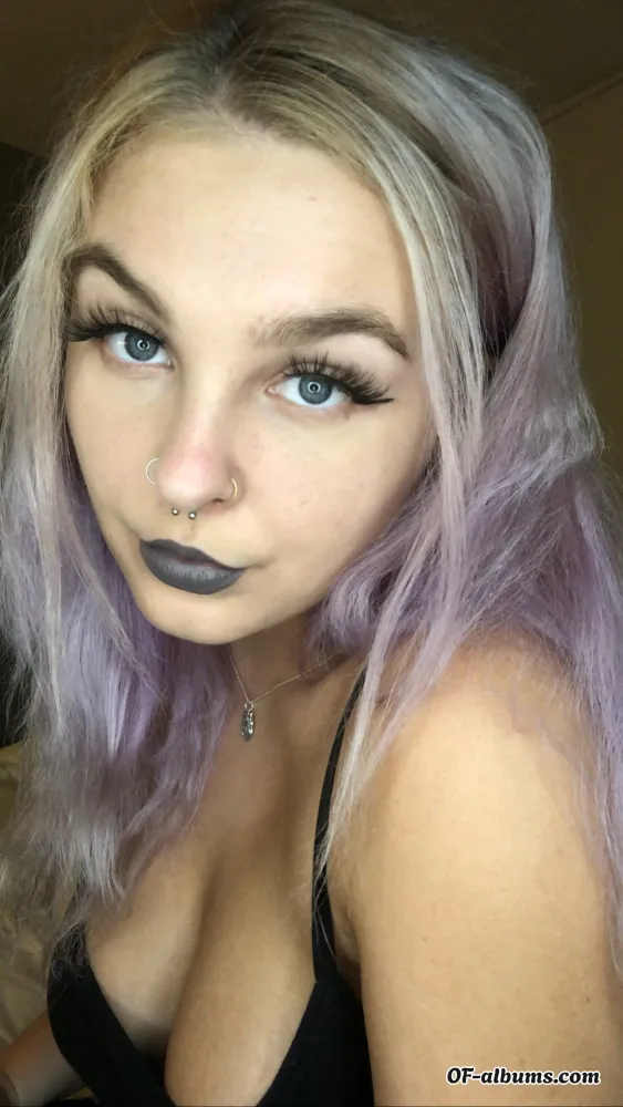 Image #1 of violethunnybun