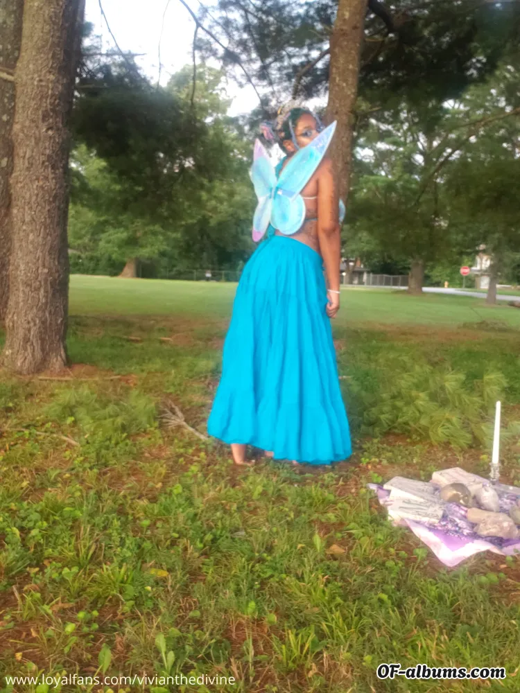 Image #1 of vivianthedivine