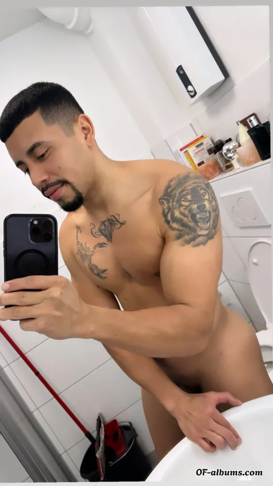 Image #1 of wolfmalo