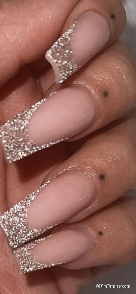 Image #2 of xannarosexx