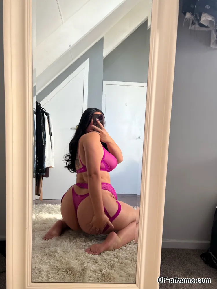 Image #1 of xelliebx