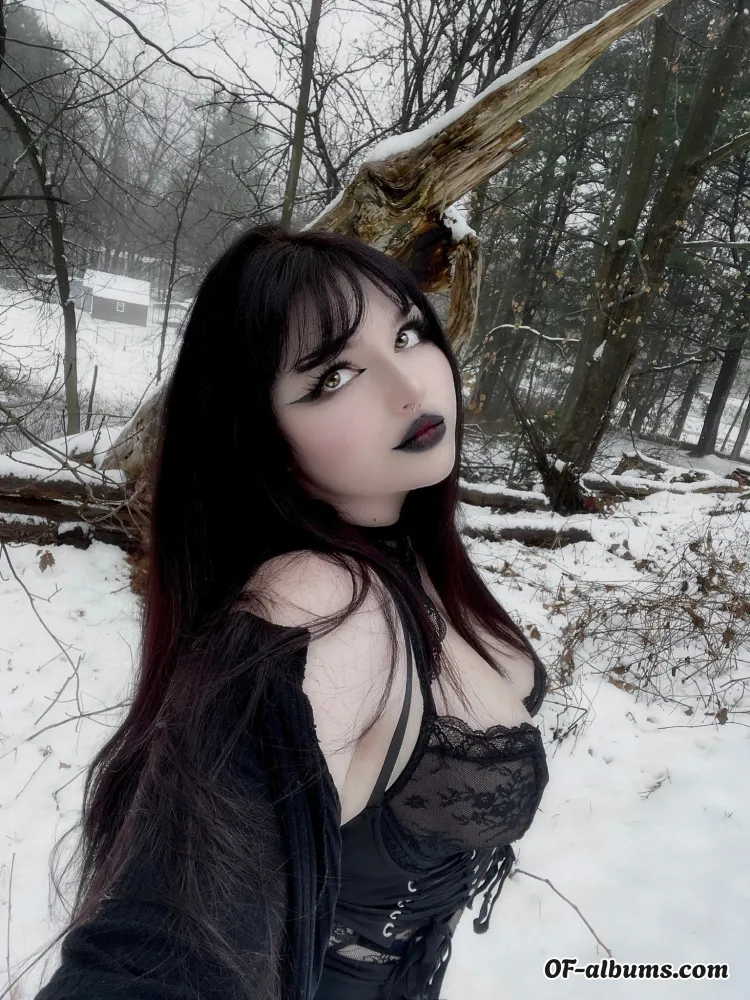 Image #1 of xxxgrl