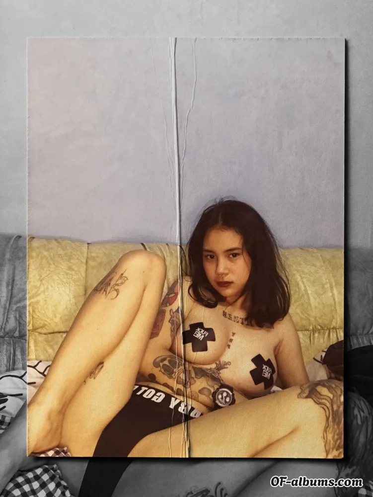 Image #2 of yadaporxx