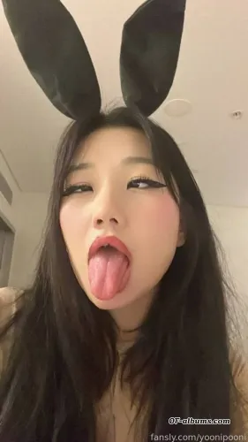 Image #3 of yoonipooni
