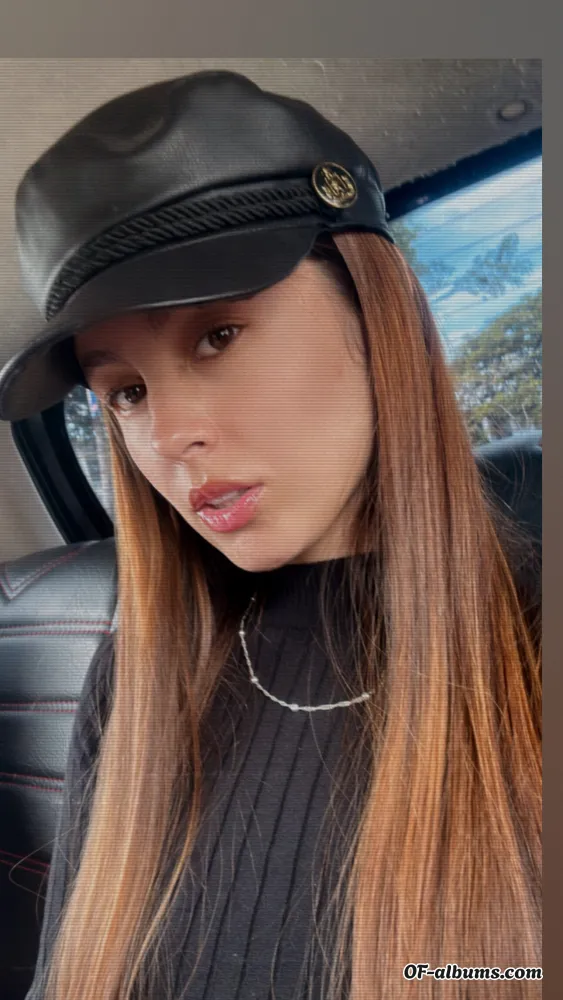 Image #1 of yourlilicarter