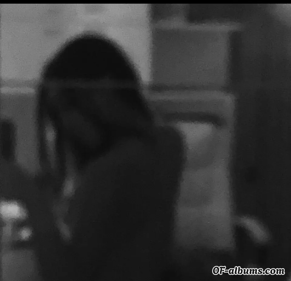 Image #1 of yyourcleo