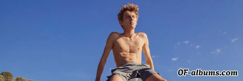 Image #2 of zacharyastor