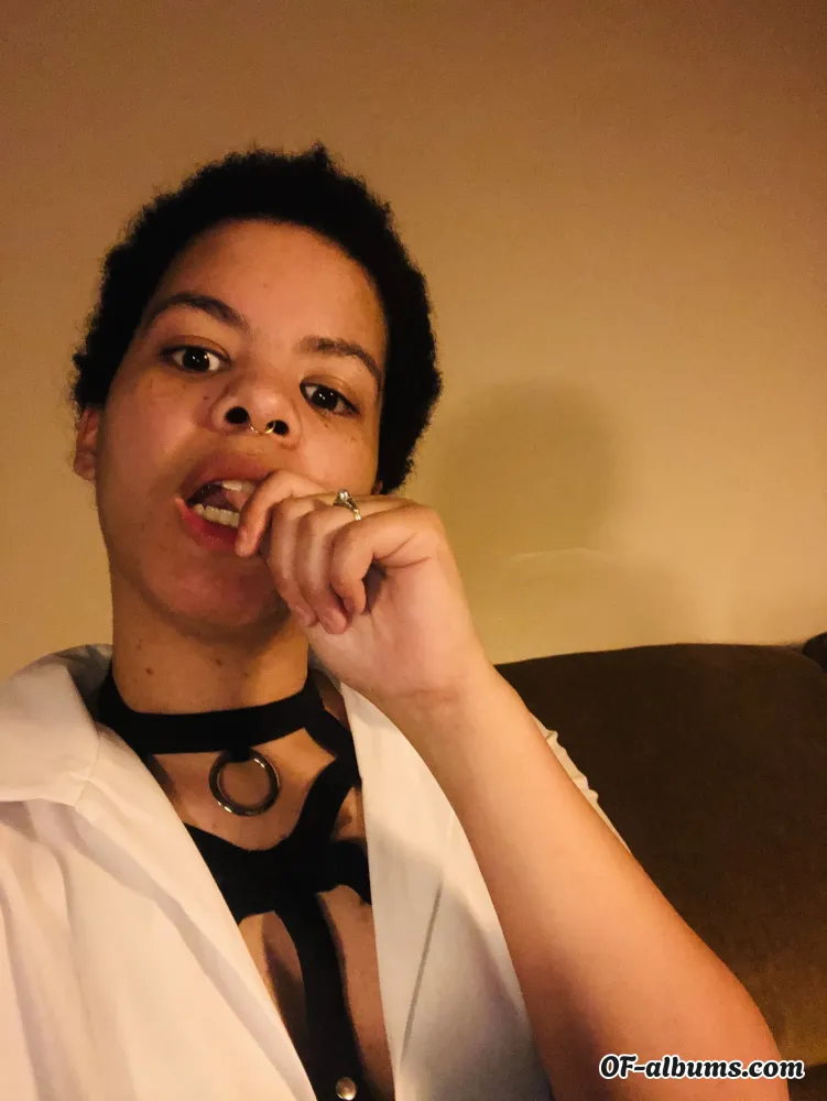 Image #1 of zarahighland